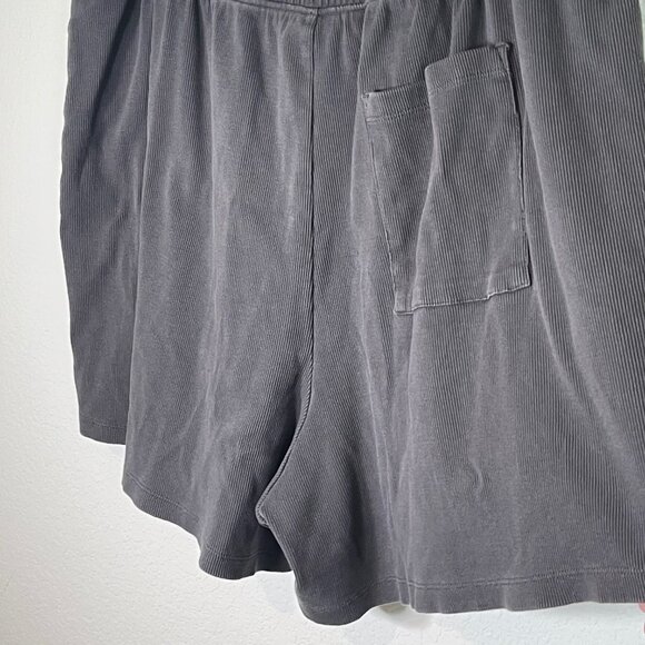 rare/self Mid Rise All Gender Exposed Seams Ribbed Shorts - Picture 11 of 12